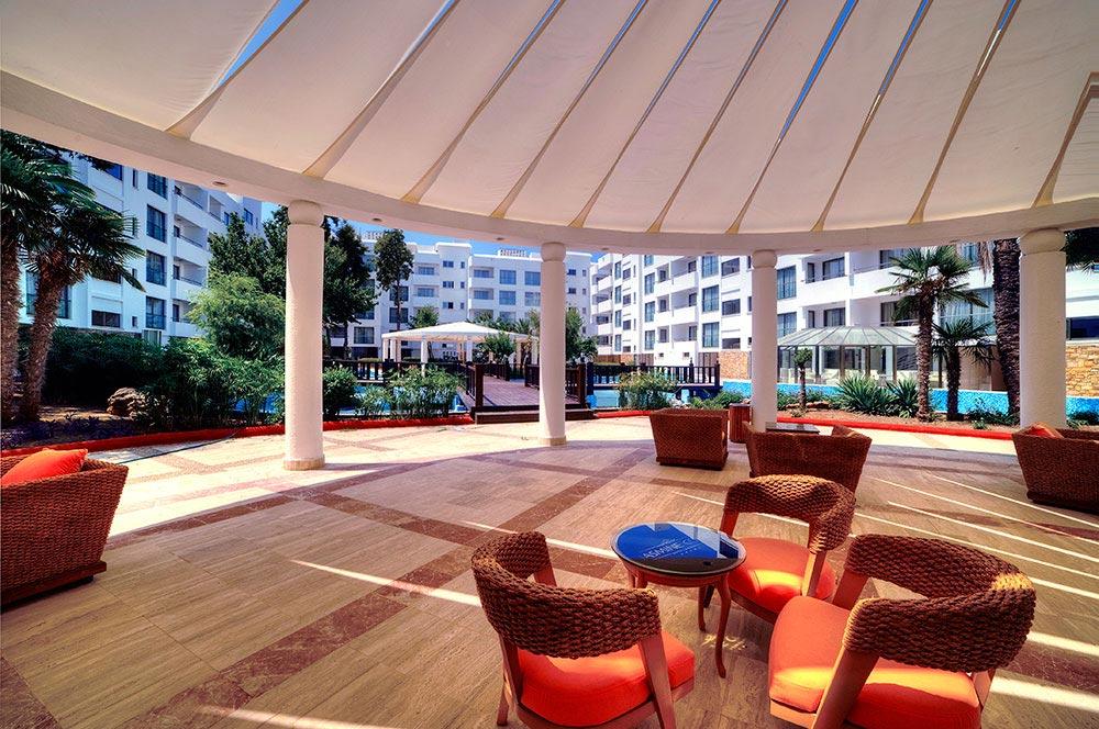 Jasmine Court Hotel & Casino كيرينيا المظهر الخارجي الصورة