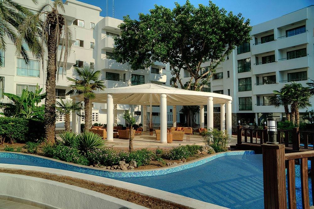 Jasmine Court Hotel & Casino كيرينيا المظهر الخارجي الصورة