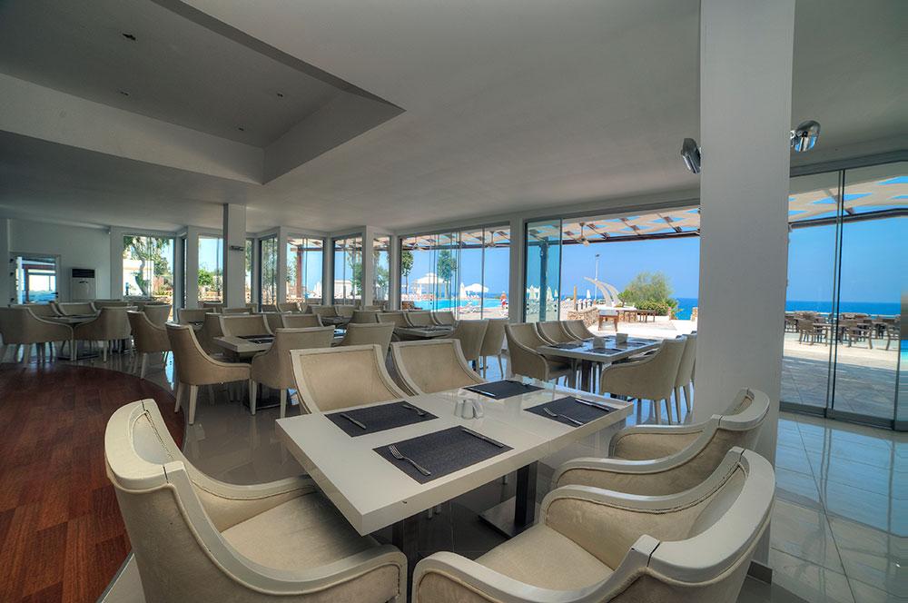 Jasmine Court Hotel & Casino كيرينيا المظهر الخارجي الصورة