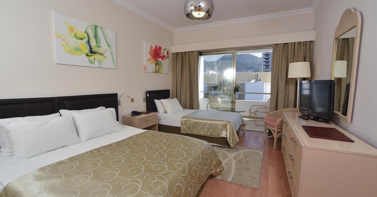 Jasmine Court Hotel & Casino كيرينيا المظهر الخارجي الصورة