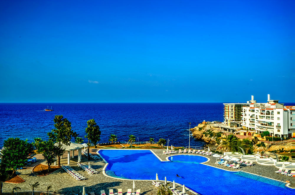 Jasmine Court Hotel & Casino كيرينيا المرافق الصورة